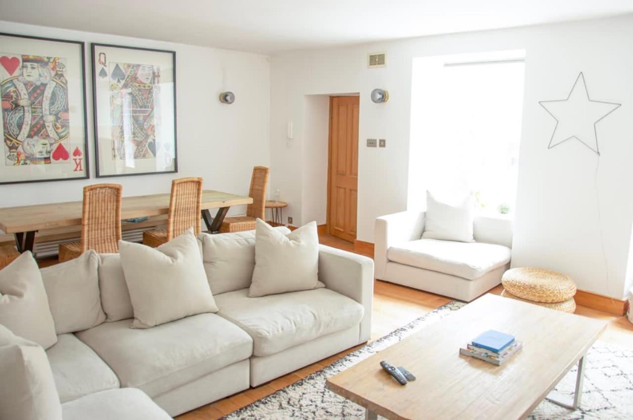 Ferienwohnung Incredible 3 Bed Basement Flat With Garden Bath Exterior foto